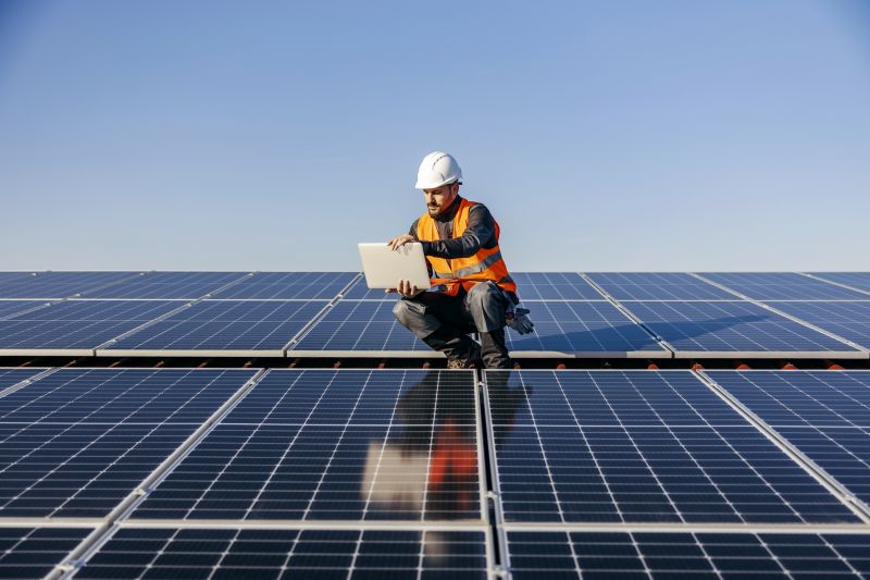 Commercial Solar Panel Maintenance
